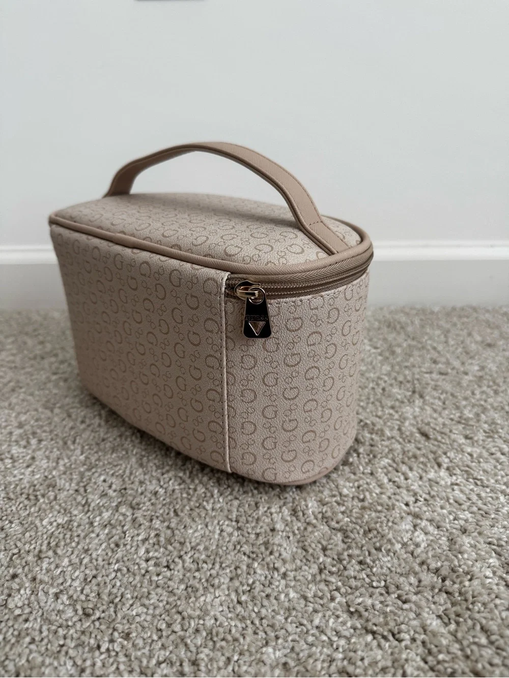 Guess new without